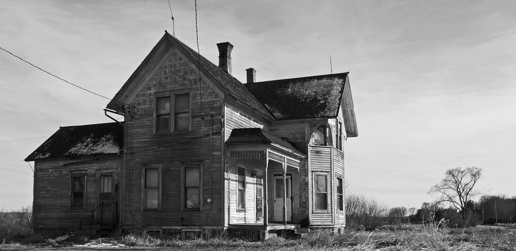 the gorgeous old house on coffee road